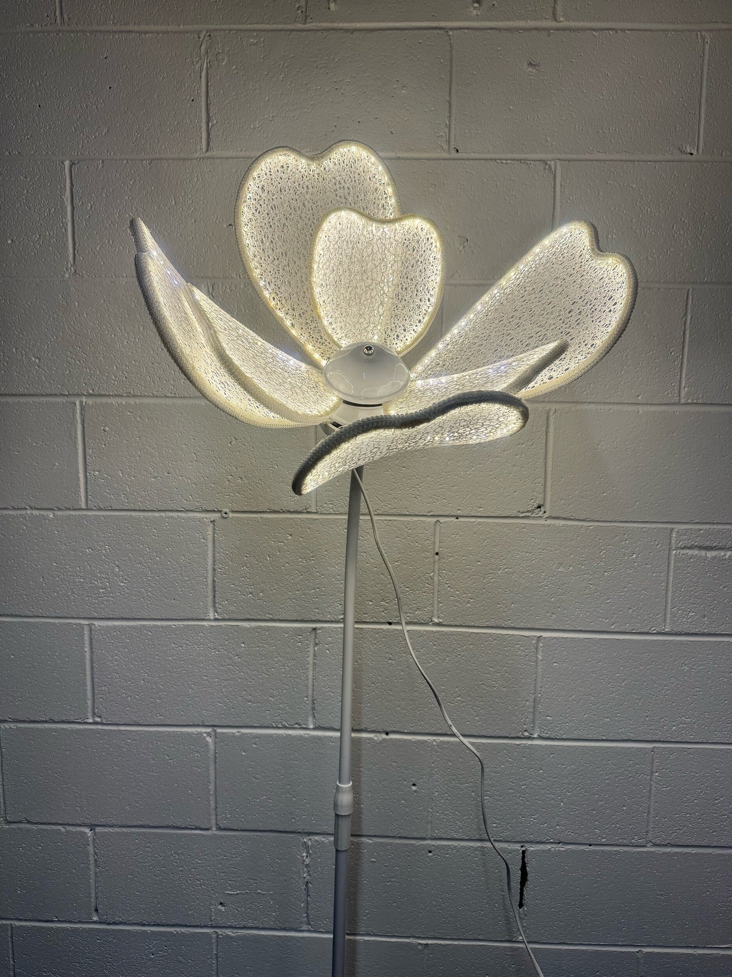 LED Light Up Flower