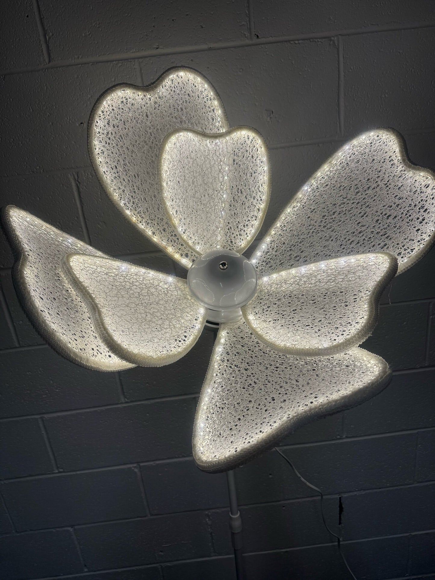 LED Light Up Flower