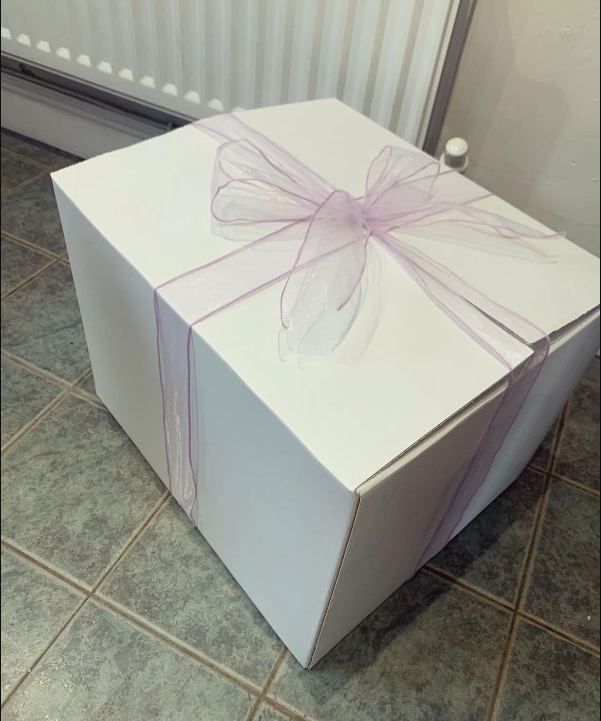 Bubble Reveal Box