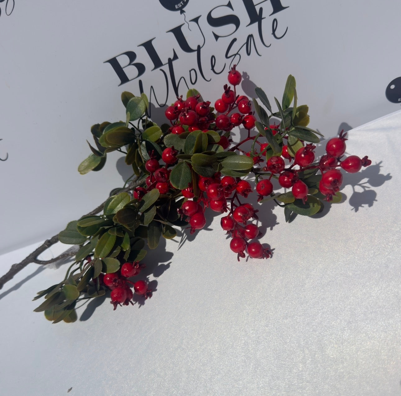 Luxury Red Berry Bell Pick